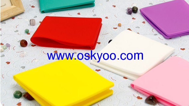 New cute candy-colored silicone wallet card package Meng card sets short paragraph for men and women