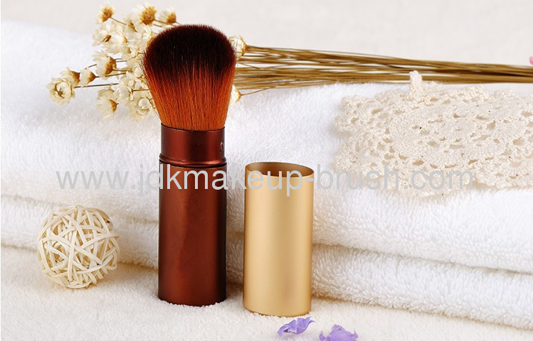 Champagne Color Retractable powder brush