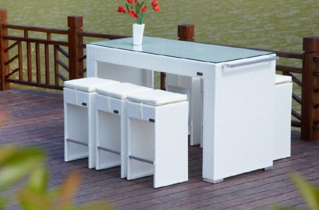 Outdoor wicker bar set table with chairs