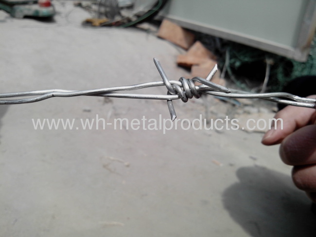 double strand traditional twist barbed wire