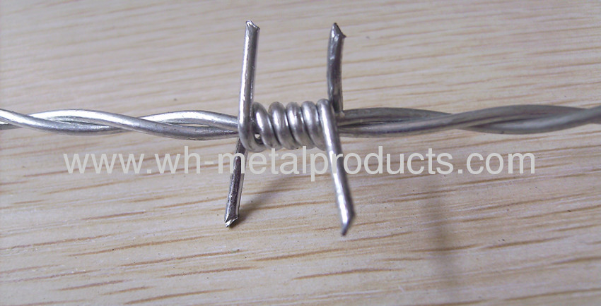 double strand traditional twist barbed wire