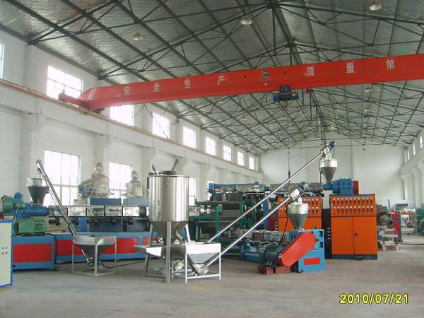 PE/PP construction formwork machine