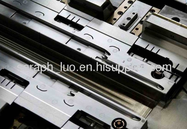 plastic injection moulddoor plate