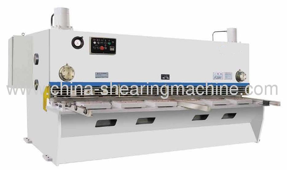 QC11Y-6x4000 NC hydraulic shearing machine