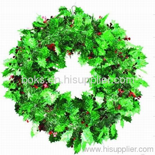 green plastic Christmas tinset wreath decorations