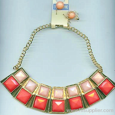 fashion necklace nice design