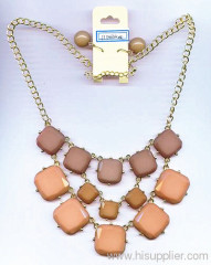 necklace with fashion design