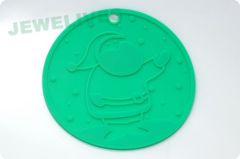 Silicone mat for cup or bowl