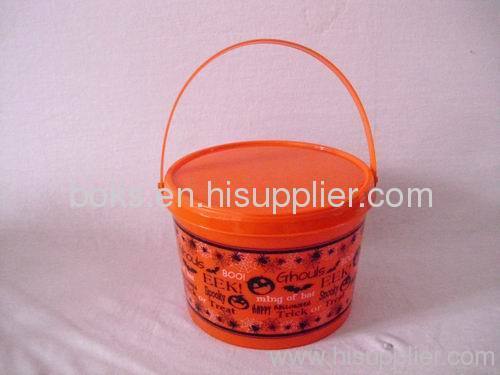 plastic Halloween candy buckets with handle and lid