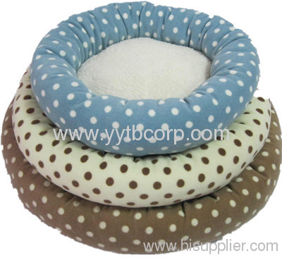 dotted polar fleece pet bed