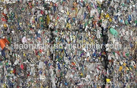 China waste PET bottle for make fibre