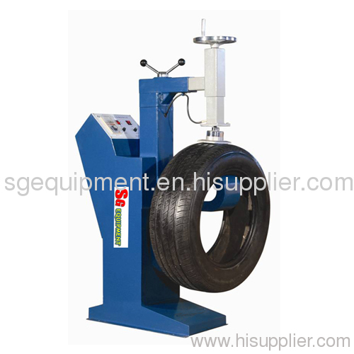 Tyre vulcanizer for small tyre