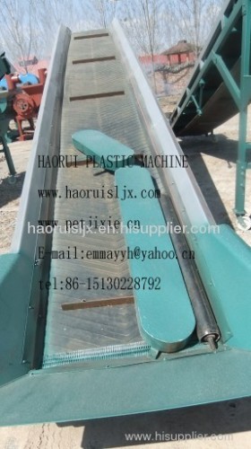 conveyor for plastic recycling forwarder