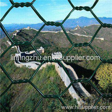 Hexagonal Wire Mesh with PVC-coated, Hot-dipped Galvanized or Electro-galvanized Surface Treatment