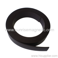 Rubber magnet for door seal