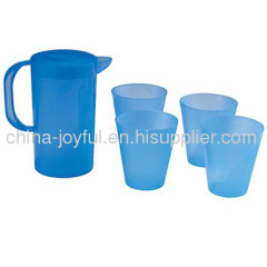 Plastic Pitcher Set Consist of 1 Pitcher and 4 Cups