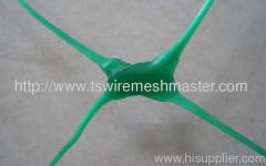 Plastic plant support netting