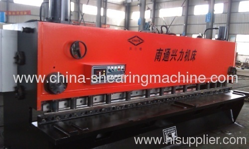 Guillotine shear for stainless steel steel sheet