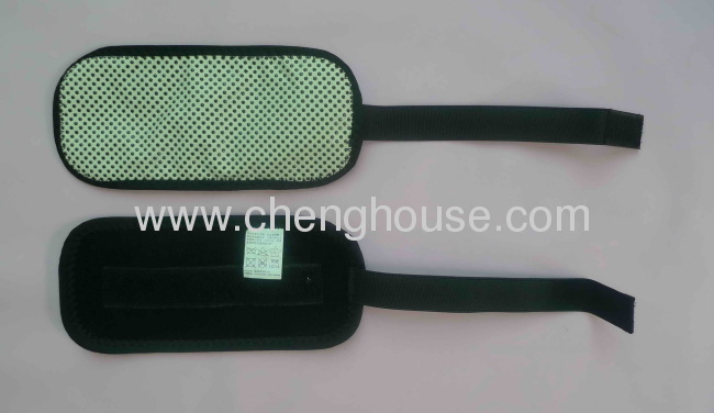 Far-infrared magnetic heating pad