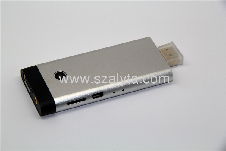 RockChip 3066, up to 1.6GHz, Cortex A9, dual-core CPU + Quad-core GPU HD Media Player