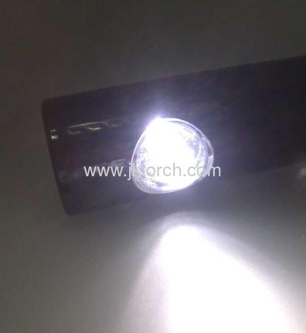 Superbright LED rechargeable torch