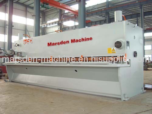 NC hydraulic shearing machine