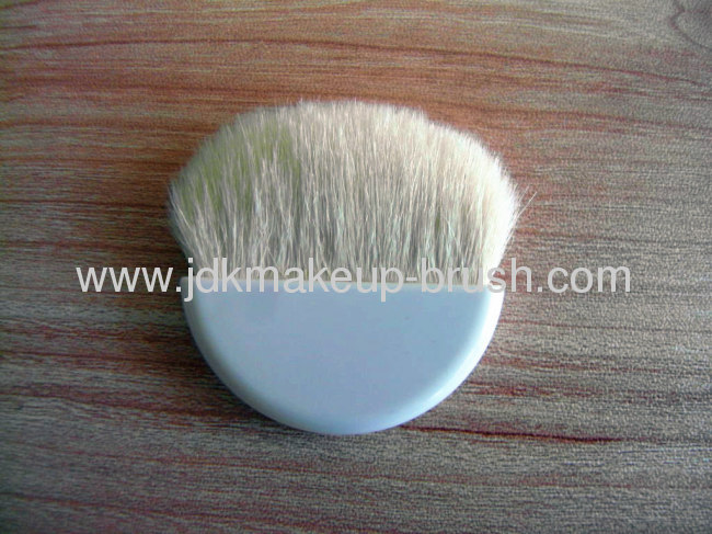 White Goat hair Small Compact Blush Brush