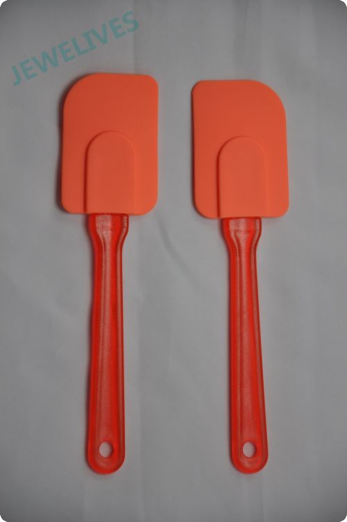 Scraper in Silicone material good kitchen tools