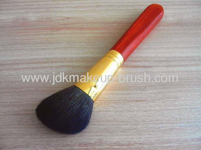 Superior quality angled blush brush with Goat hair and wood handle