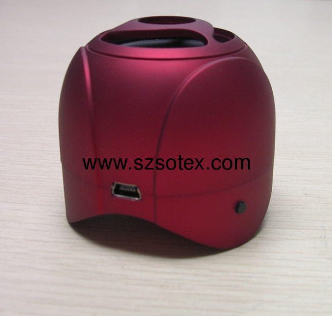 Solo Rechargeable portable bluetooth mini Speaker music player