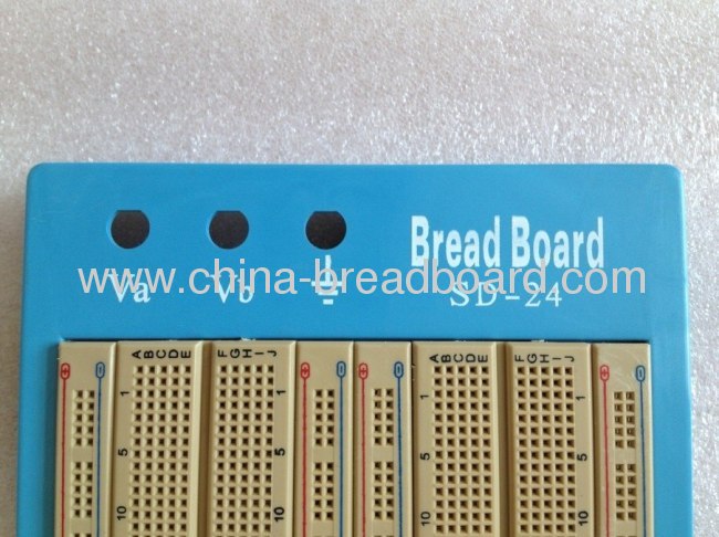 SD-24 - - 1680 points solderless breadboard