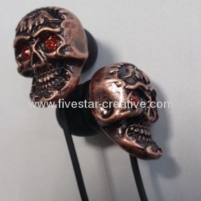 Skull Swarovski Crystals In ear Headphones