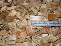 wood chipper machine/ wood cut piece of machine