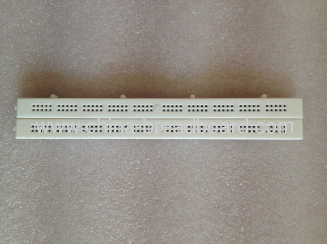 200 points solderless breadboard