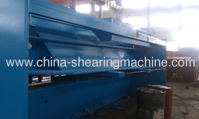 China guillotine shearing machine NC Estun E10 system