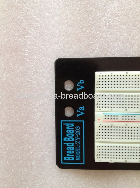 ZY-203 - - 1360 points solderless breadboard