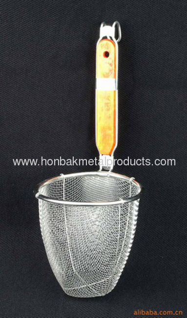 (Wooden handle ) Noodle Strainer/Colander