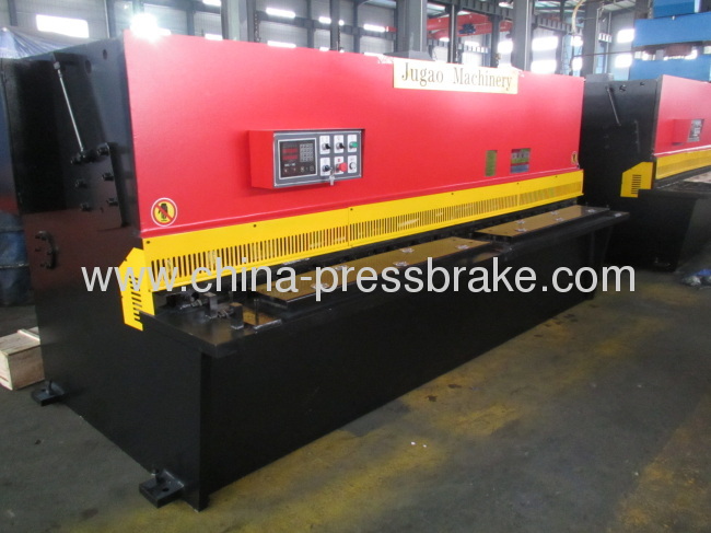 hydraulic guillotine shearing machine