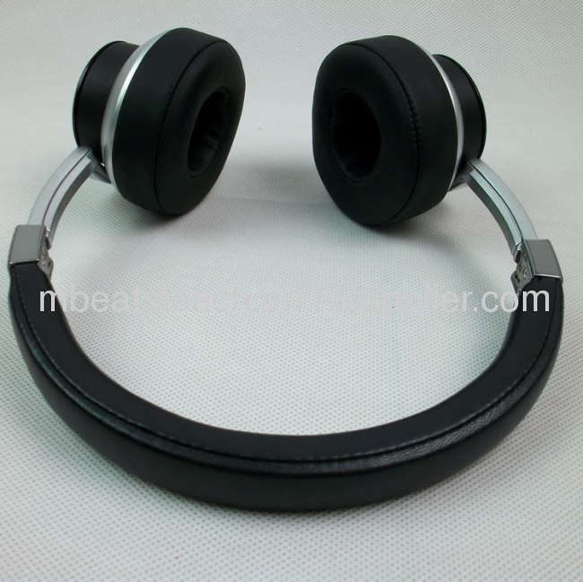 FERRARI Logic3 T250 headphone with leather