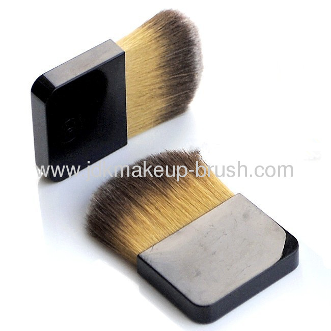 Compact Brand Blush Brush