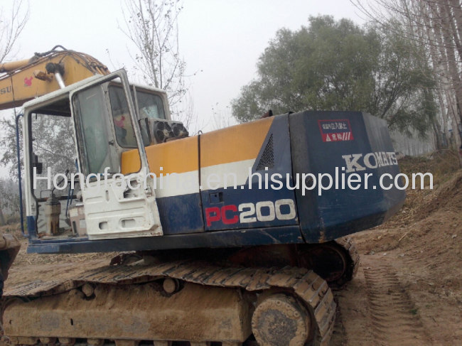 Used Cheap price excavator pc200-5 from construction working site 
