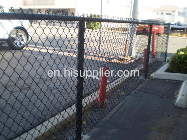 PVC-coated wire chain link fence