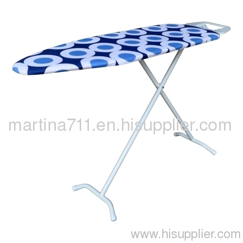 Folding metal mesh top ironing board tieh iron rest