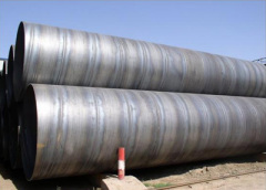 Welded large diameter carbon steel pipelines