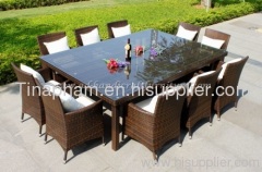 poly rattan dining set