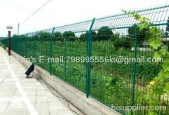 galvanized & PVC coated bilateral wire fence