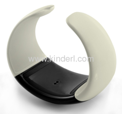 Bluetooth Bracelet,Bluetooth watch with caller ID display,vibrate alert, answering call function