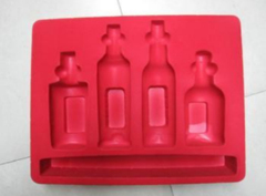 Plastic vacuum forming blister packaging