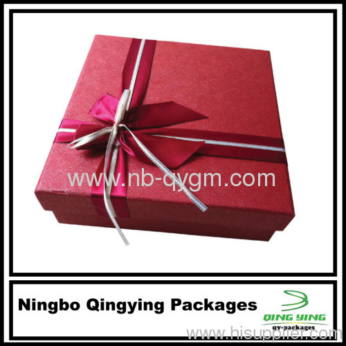 Medium square gift boxes with Ribbon bow