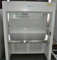 Horizontal airflow clean bench